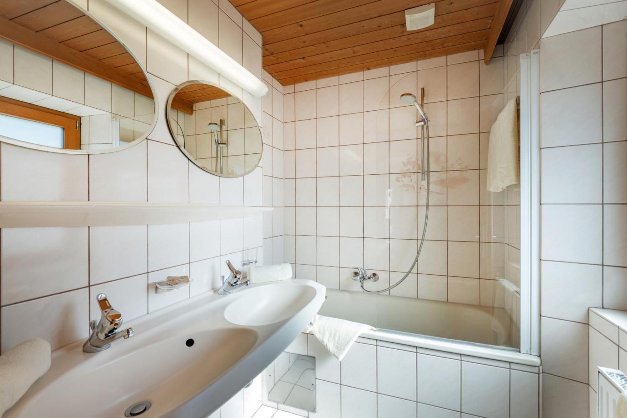 Hotel Garni Birkenhof Майрхофен Экстерьер фото