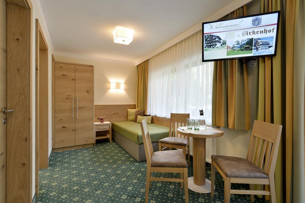 Hotel Garni Birkenhof Майрхофен Экстерьер фото